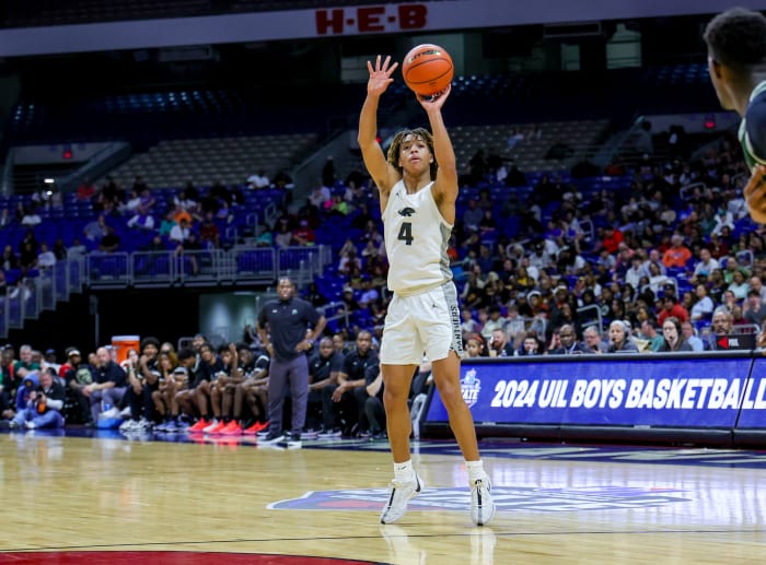 lake ridge plano east basketball 2024 uil tommy haysLR vs Plano East 005